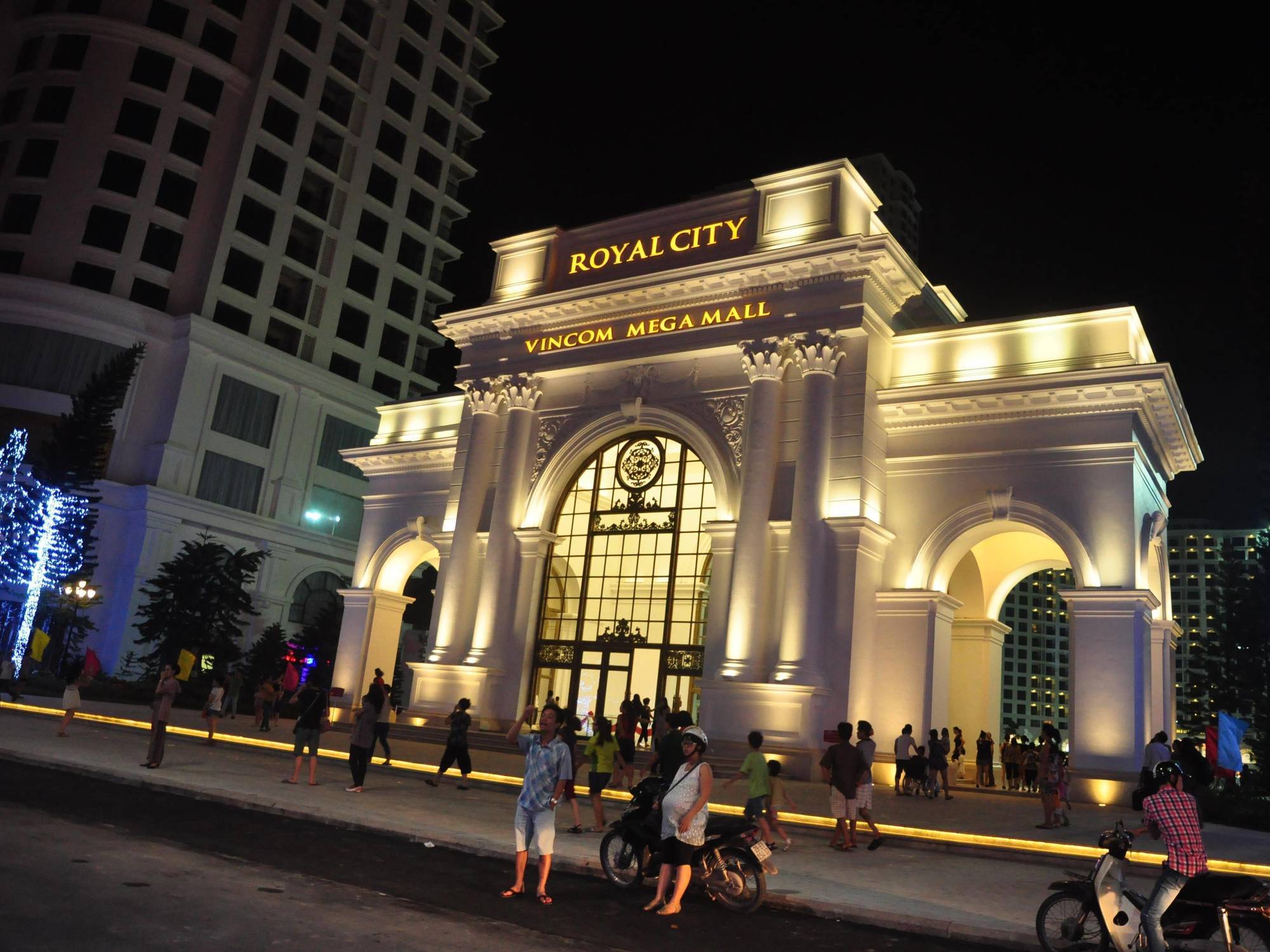 Vinhomes Royal City Apartment Hanoi Exterior photo